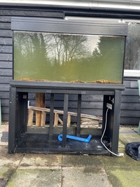 Aqua One 400-litre, 4-ft tank with stand